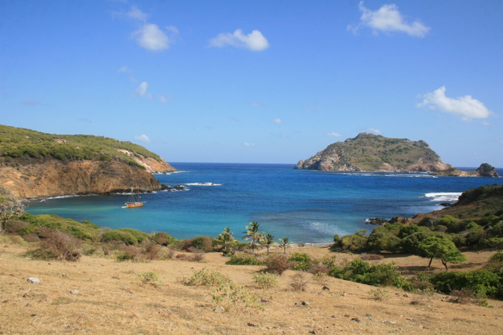 Croisière Saint Vincent et les Grenadines battowia baliceaux île
