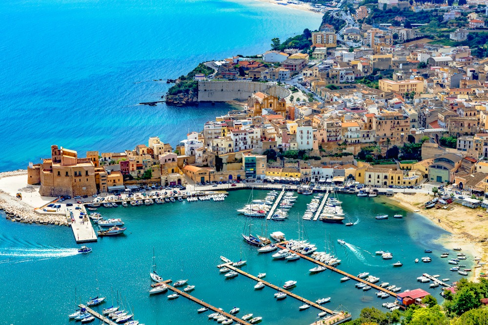 Location de voiliers en Italie. Palerme