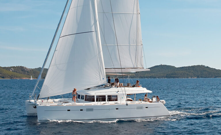 Lagoon 560