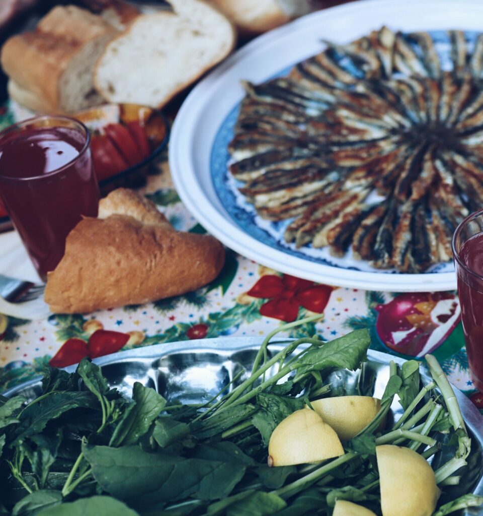 croisiere en catamaran poissons grillés Karabük, Türkiye